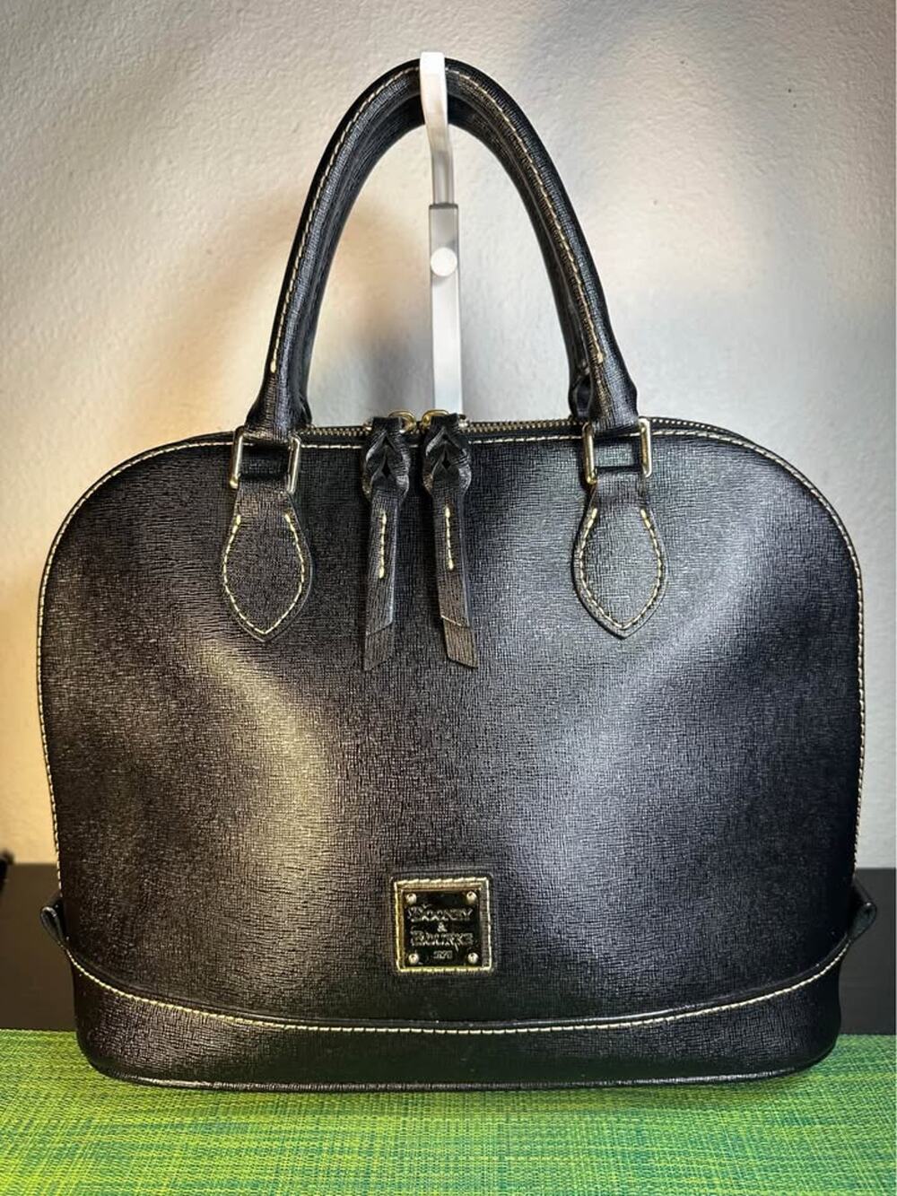 Dooney & Bourke Saffiano Domed Zip Zip Satchel – Black